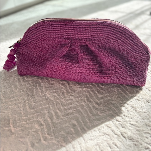 Sézane clutch, Fuchsia raffia - Picture 3 of 7